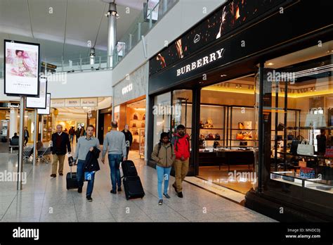 burberry clothing heathrow.